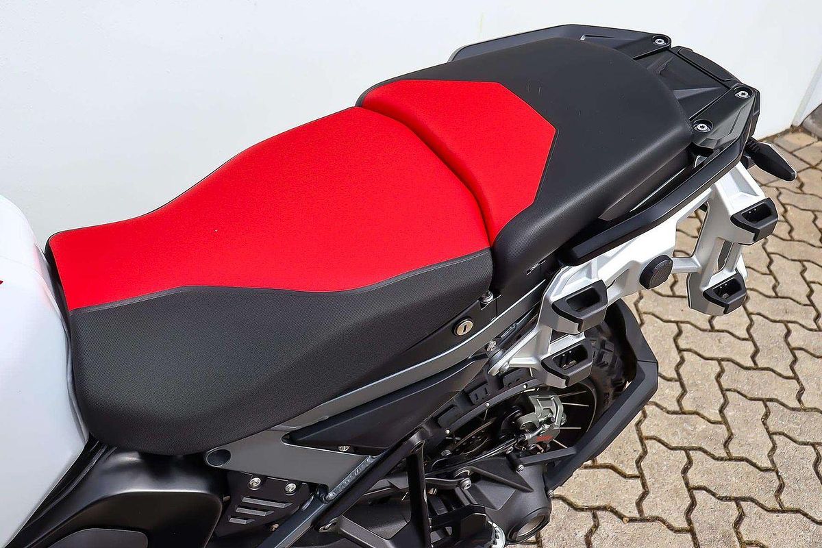 2025 BMW R 1300 GS Adventure Trophy X R 1300