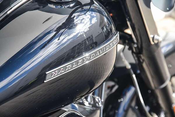 2019 Harley-Davidson Road King Special 114 (FLHRXS) Touring