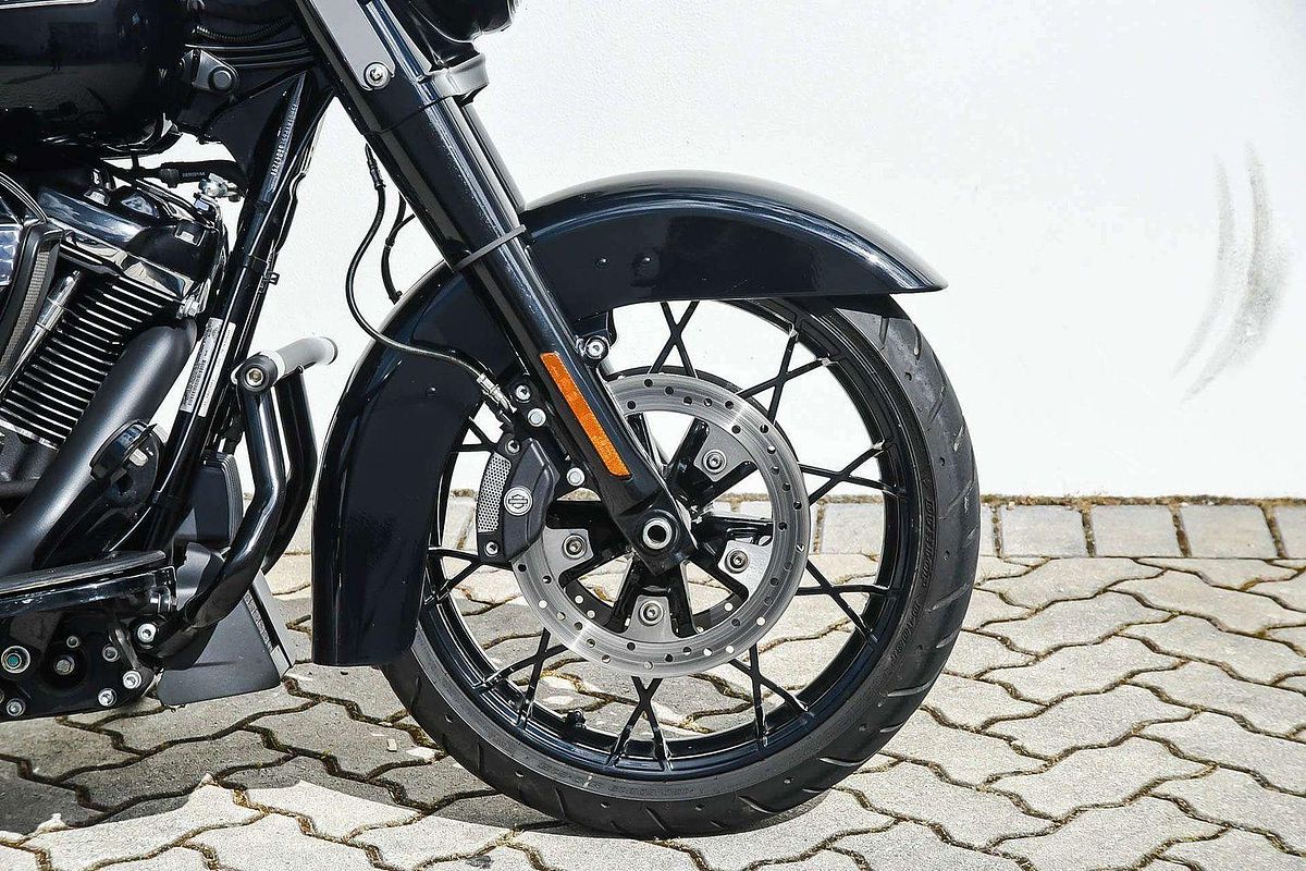 2019 Harley-Davidson Road King Special 114 (FLHRXS) Touring