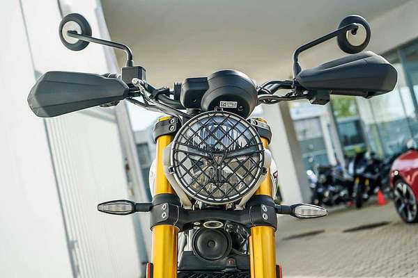 2024 Triumph Scrambler 400 X Scrambler