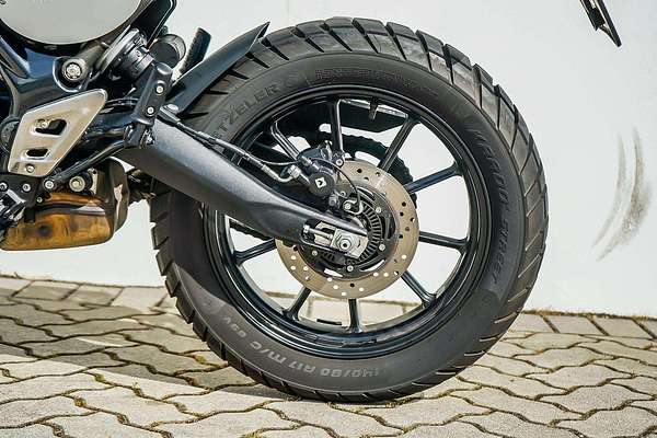 2024 Triumph Scrambler 400 X Scrambler