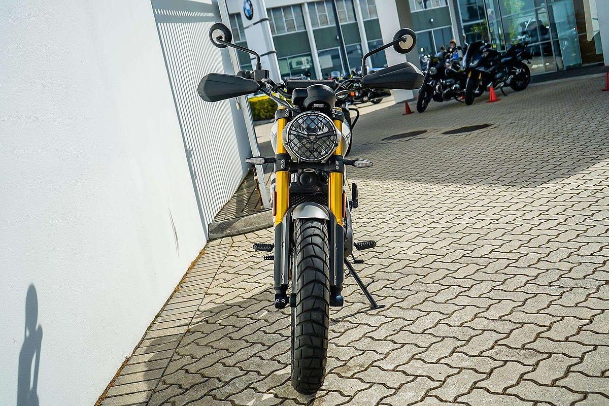 2024 Triumph Scrambler 400 X Scrambler