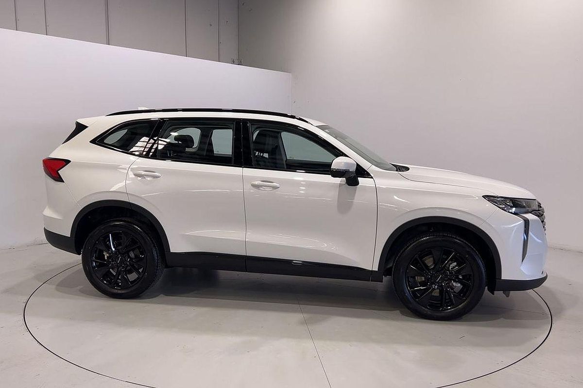 2025 GWM Haval H6 Lux B01