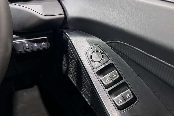 2025 GWM Haval H6 Lux B01