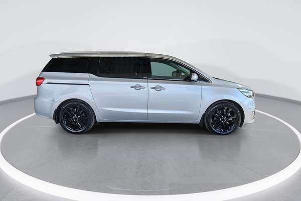 2017 Kia Carnival Platinum YP
