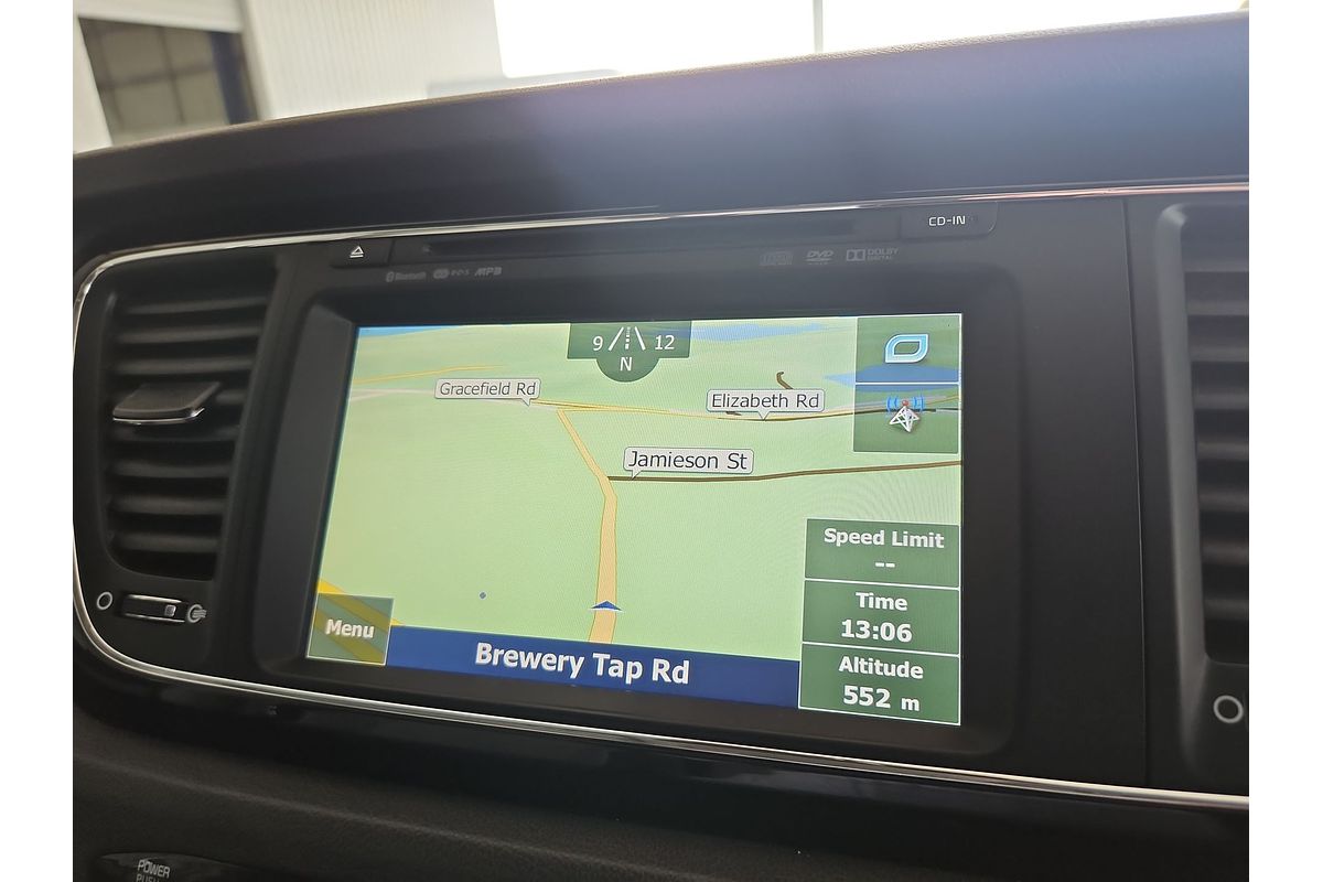 2017 Kia Carnival Platinum YP