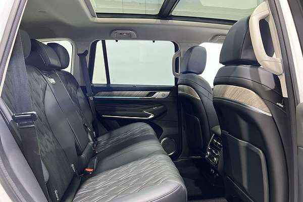 2025 GWM Tank 500 Ultra Hi4-T PHEV P03