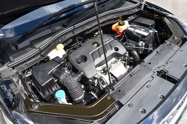 2020 MG ZS Essence AZS1