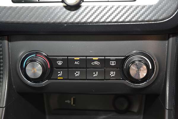 2020 MG ZS Essence AZS1