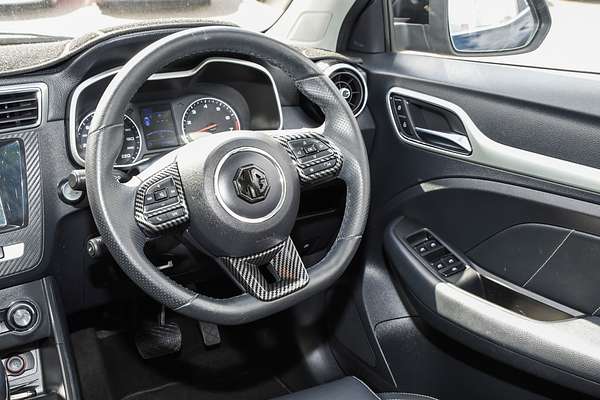 2020 MG ZS Essence AZS1