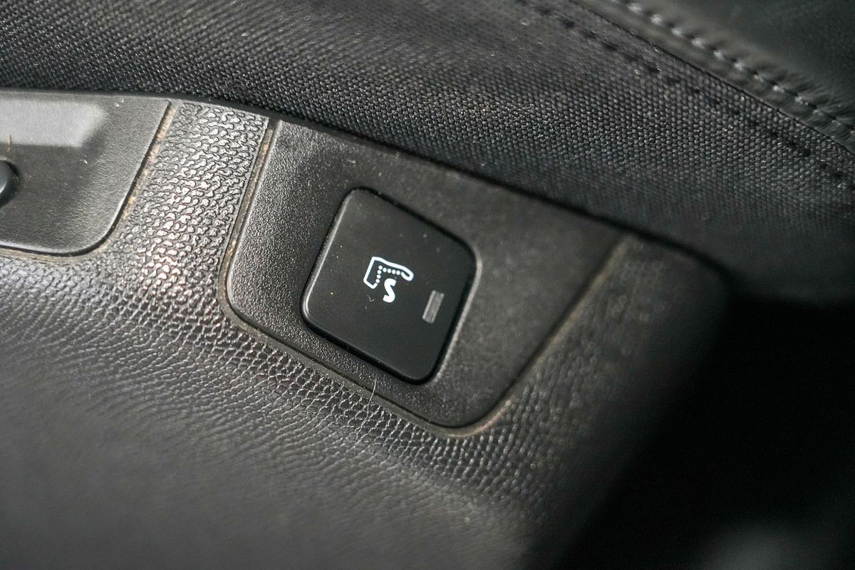 2018 Peugeot 3008 GT P84