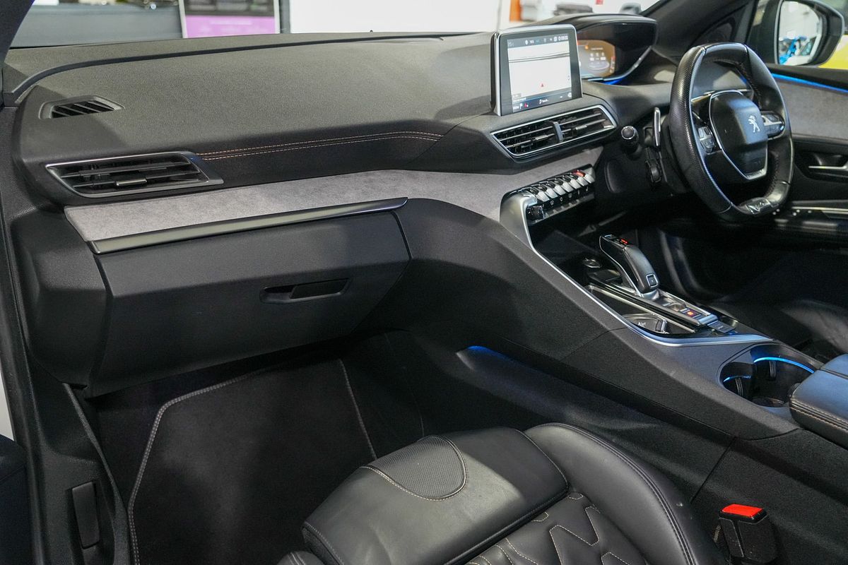 2018 Peugeot 3008 GT P84