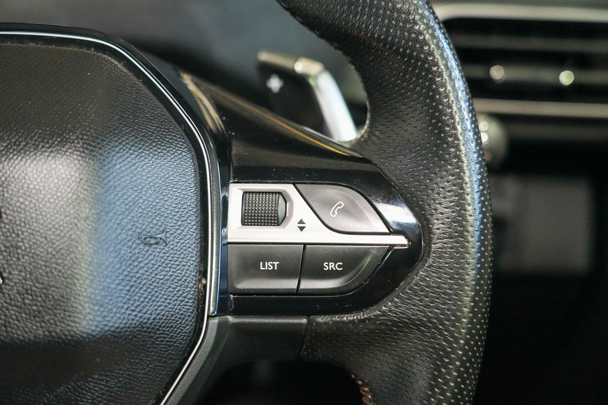 2018 Peugeot 3008 GT P84