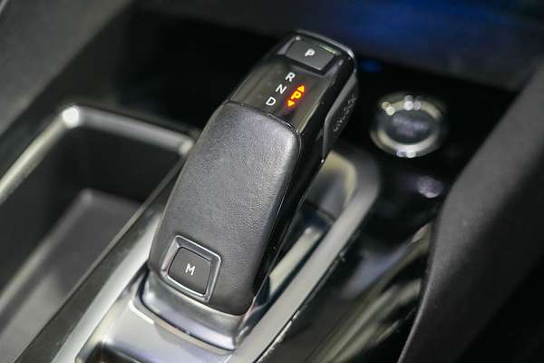 2018 Peugeot 3008 GT P84