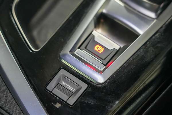 2018 Peugeot 3008 GT P84