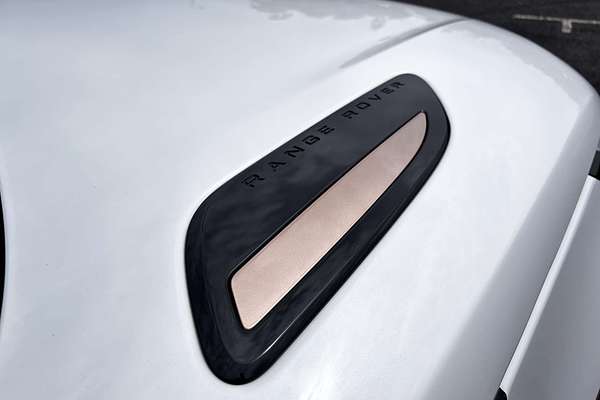 2022 Land Rover Range Rover Velar P250 R-Dynamic S L560