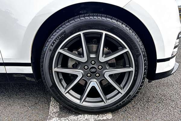 2022 Land Rover Range Rover Velar P250 R-Dynamic S L560