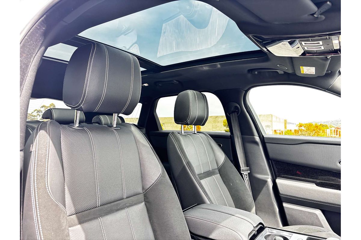 2022 Land Rover Range Rover Velar P250 R-Dynamic S L560