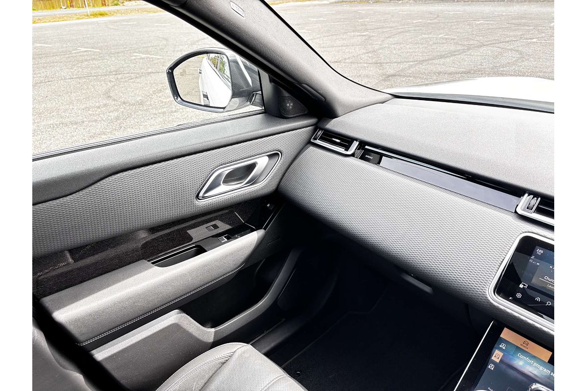 2022 Land Rover Range Rover Velar P250 R-Dynamic S L560