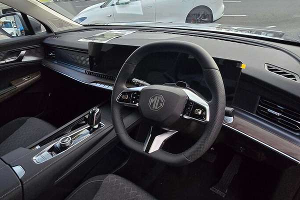 2025 MG QS Excite IS31