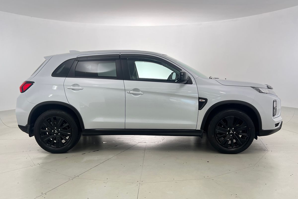 2025 Mitsubishi ASX MR XD