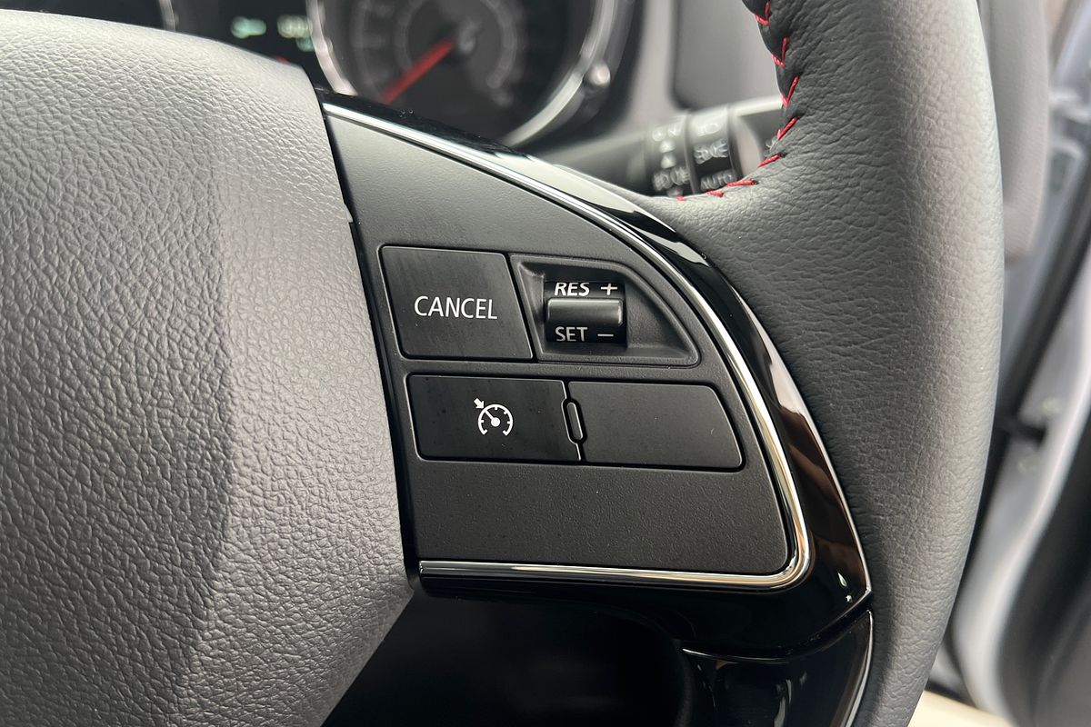 2025 Mitsubishi ASX MR XD