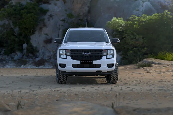 2025 Ford Ranger Black Edition 4X4 2.0L