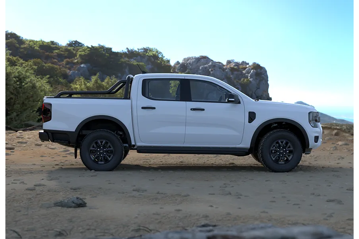2025 Ford Ranger Black Edition 4X4 2.0L