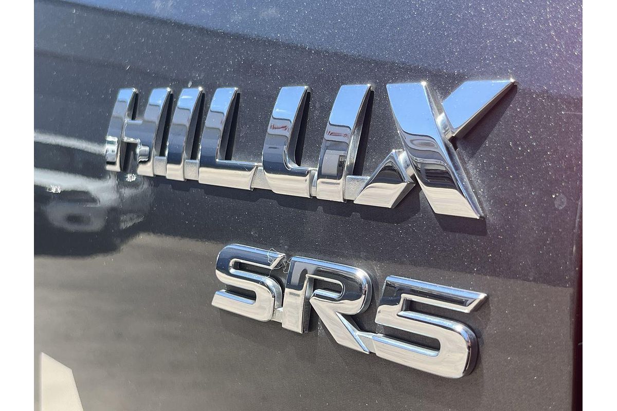2020 Toyota Hilux SR5 GUN126R 4X4