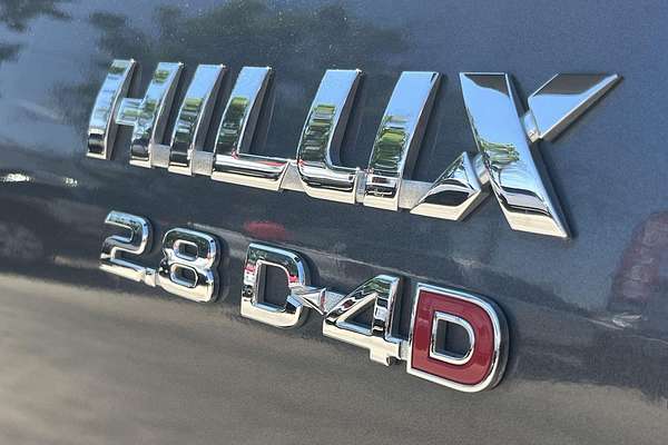 2020 Toyota Hilux SR5 GUN126R 4X4
