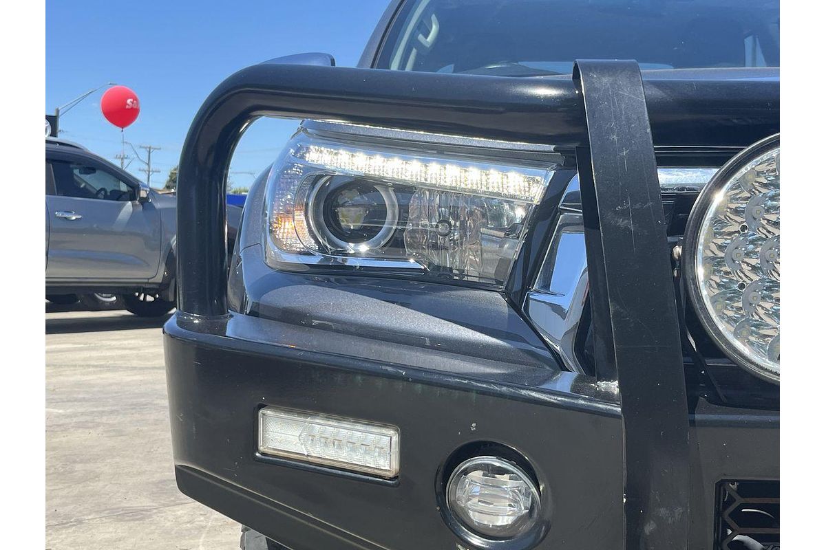 2020 Toyota Hilux SR5 GUN126R 4X4