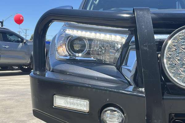 2020 Toyota Hilux SR5 GUN126R 4X4