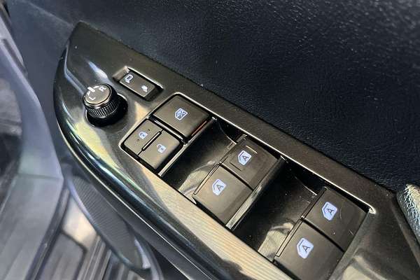 2020 Toyota Hilux SR5 GUN126R 4X4