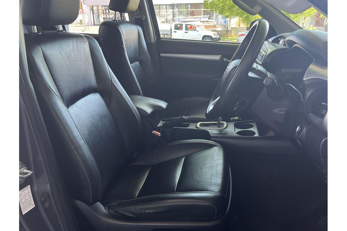 2020 Toyota Hilux SR5 GUN126R 4X4