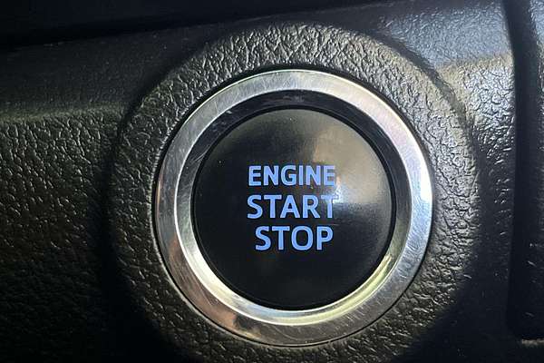 2020 Toyota Hilux SR5 GUN126R 4X4