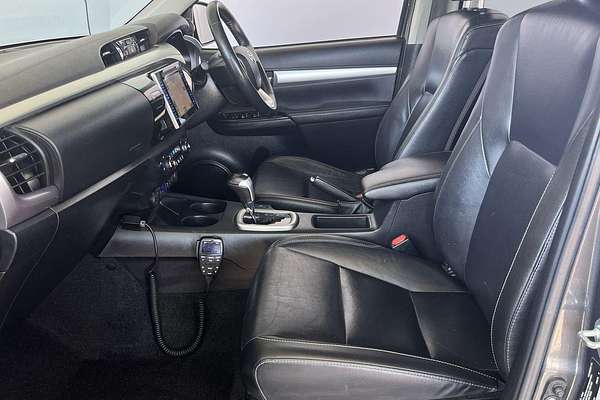 2020 Toyota Hilux SR5 GUN126R 4X4