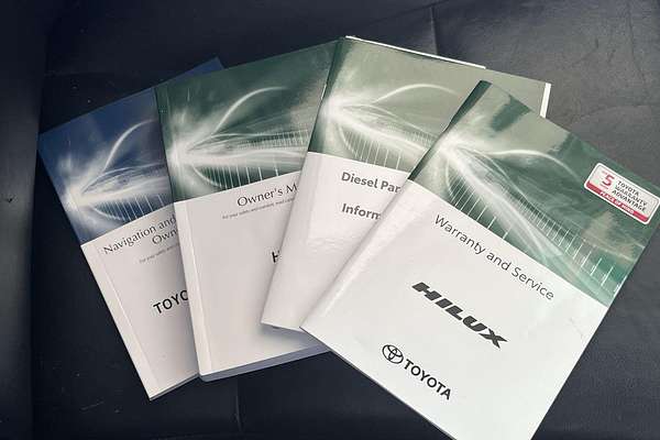 2020 Toyota Hilux SR5 GUN126R 4X4