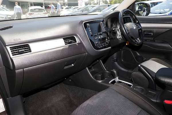 2016 Mitsubishi Outlander XLS ZK