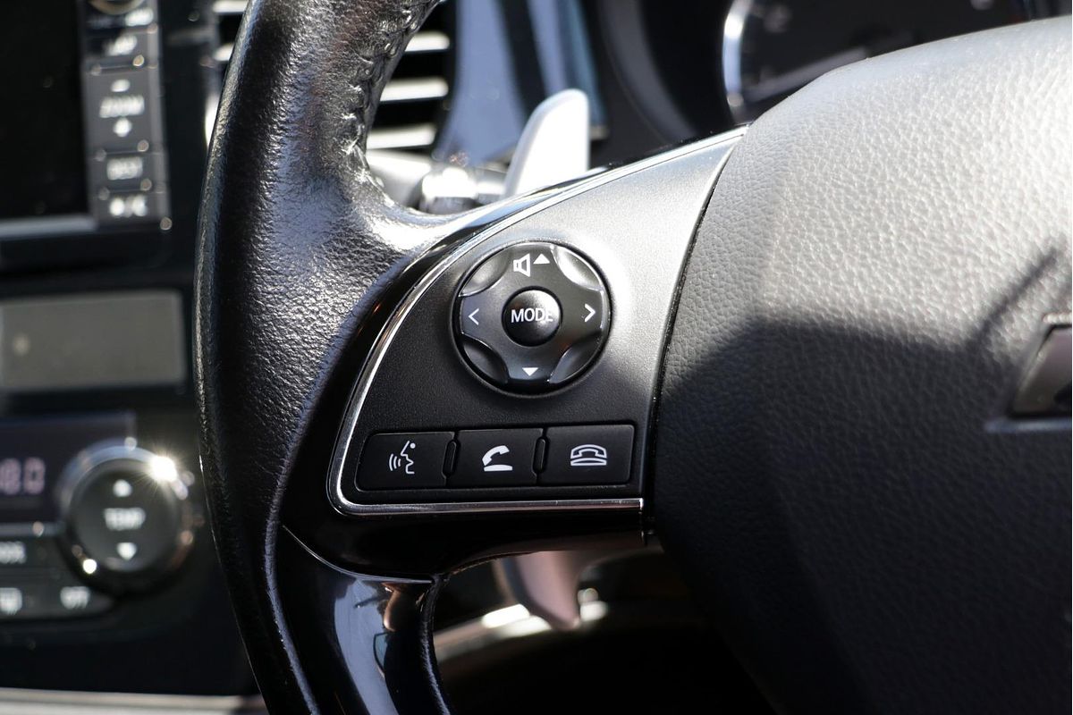 2016 Mitsubishi Outlander XLS ZK