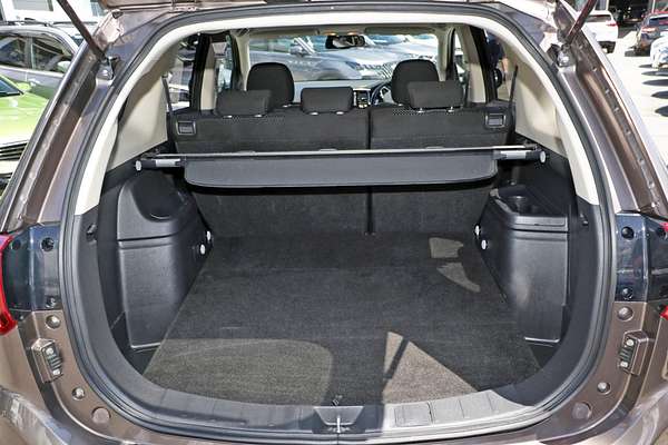 2016 Mitsubishi Outlander XLS ZK