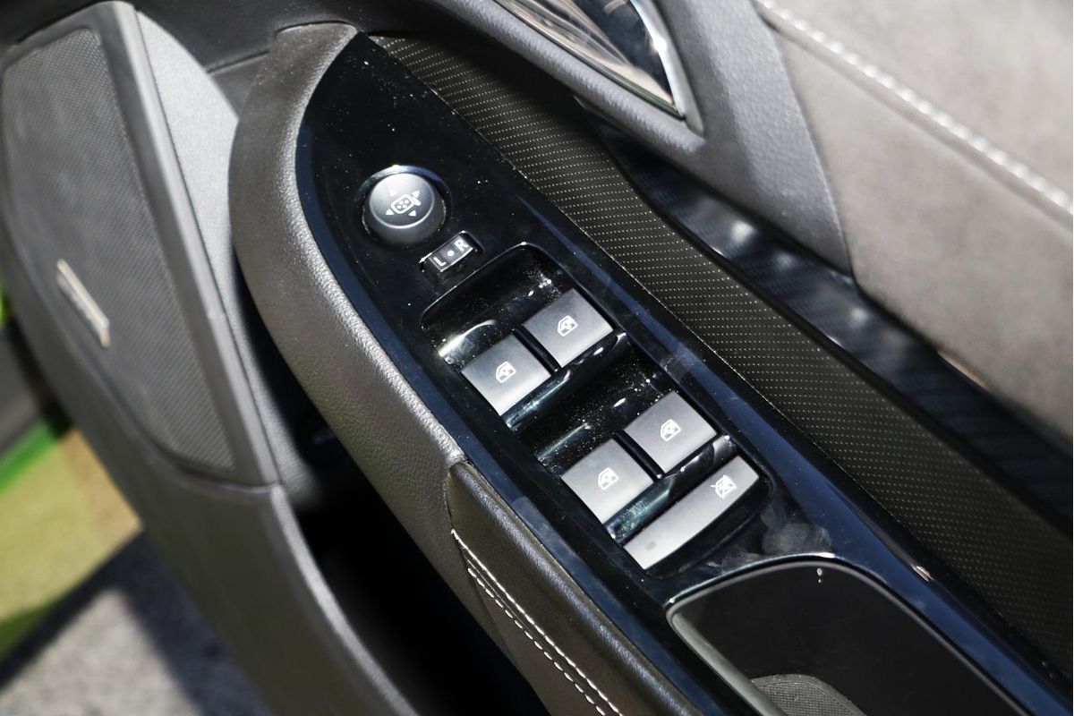 2015 Holden Commodore SS V Redline VF