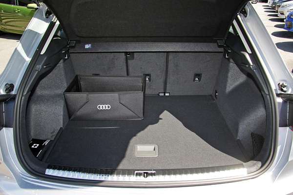 2025 Audi Q3 35 TFSI F3