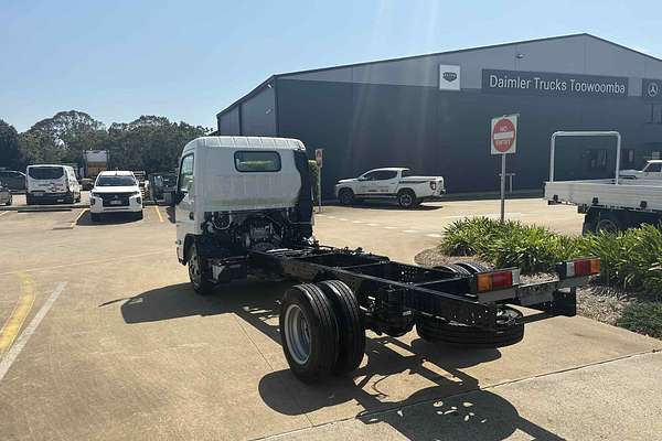 2025 Fuso Canter 515