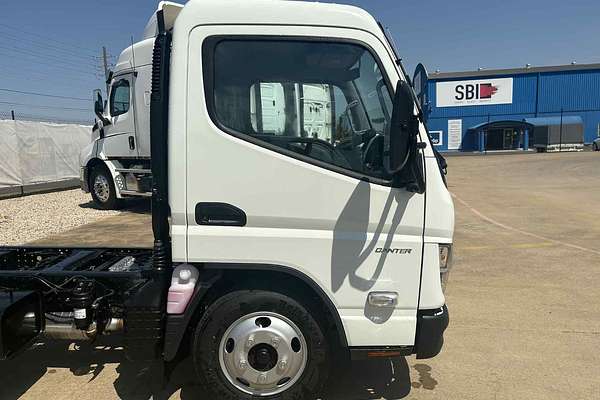 2025 Fuso Canter 515