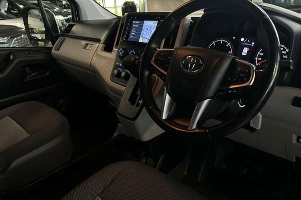 2019 Toyota Hiace Hiace Bus SLWB 2.8L T Diesel Automatic