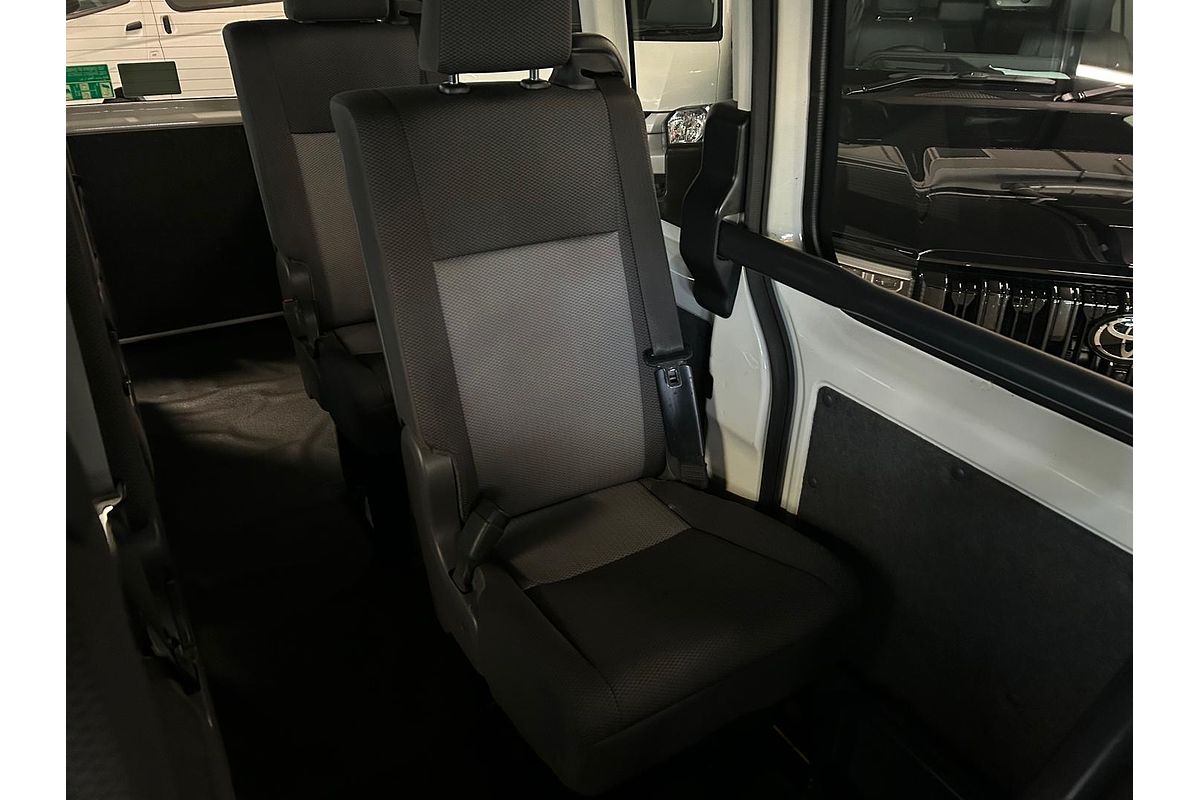 2019 Toyota Hiace Hiace Bus SLWB 2.8L T Diesel Automatic