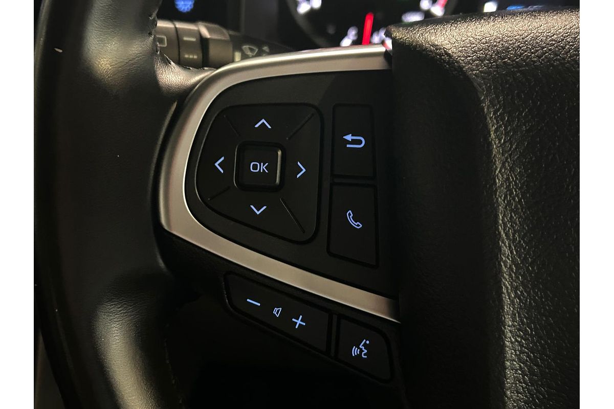 2019 Toyota Hiace Hiace Bus SLWB 2.8L T Diesel Automatic