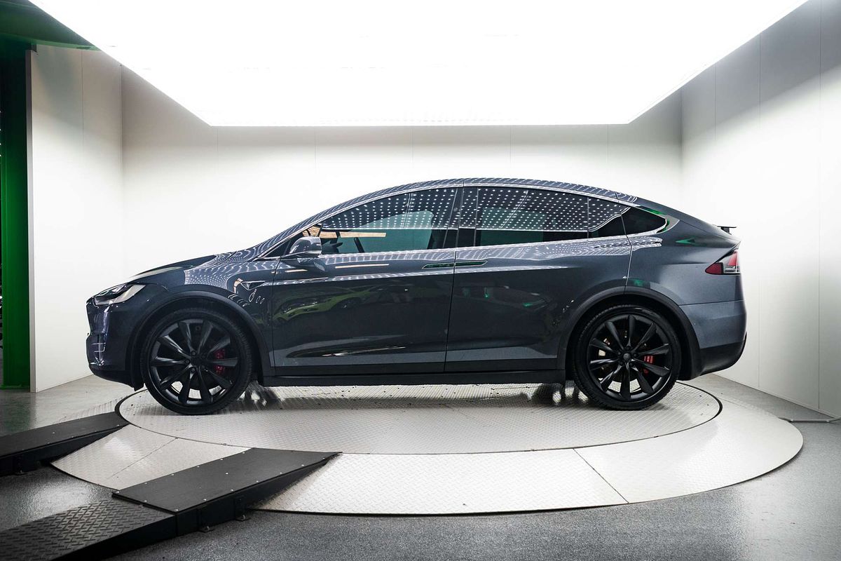 2020 Tesla Model X Performance