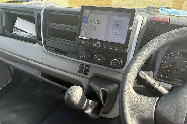 2025 Fuso Canter FG
