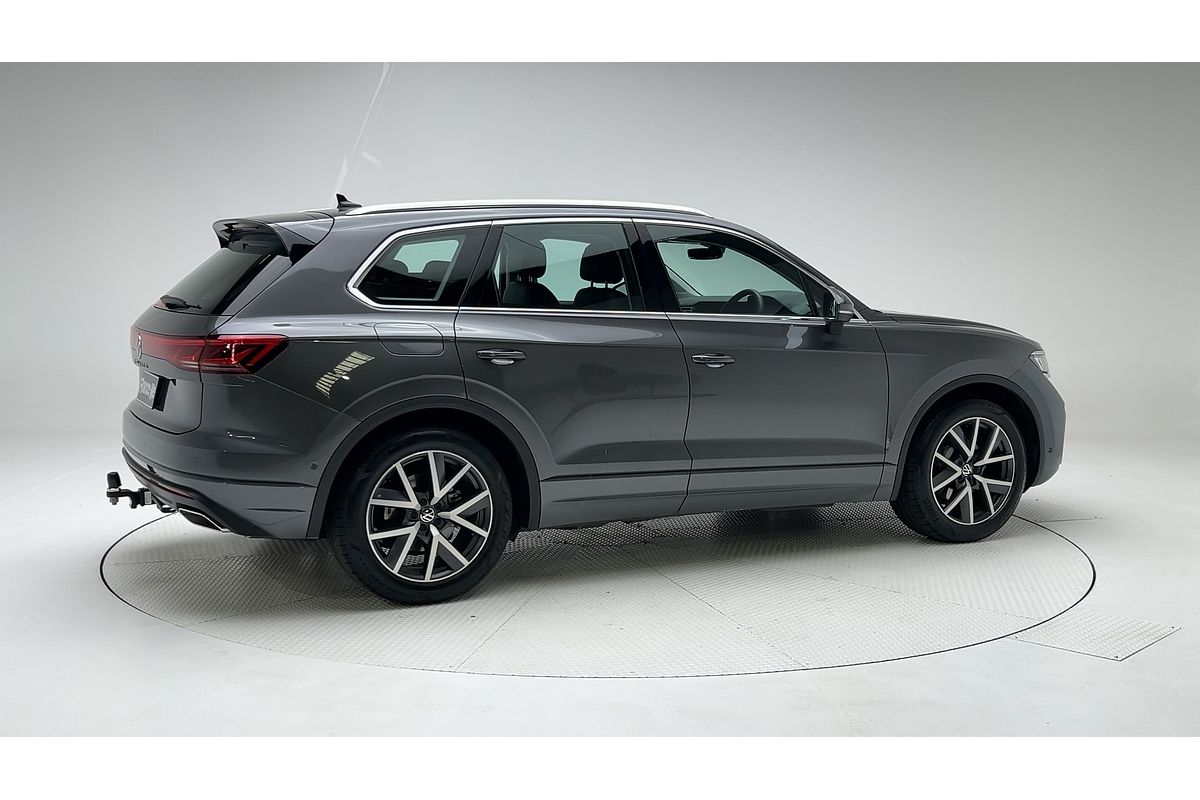 2024 Volkswagen Touareg 210TDI Elegance RC